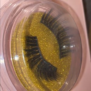 The d appointment lashes